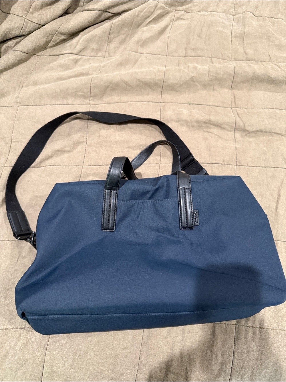 Unisex Navy Duffel Bag - Lightweight Everyday Travel Bag - Away